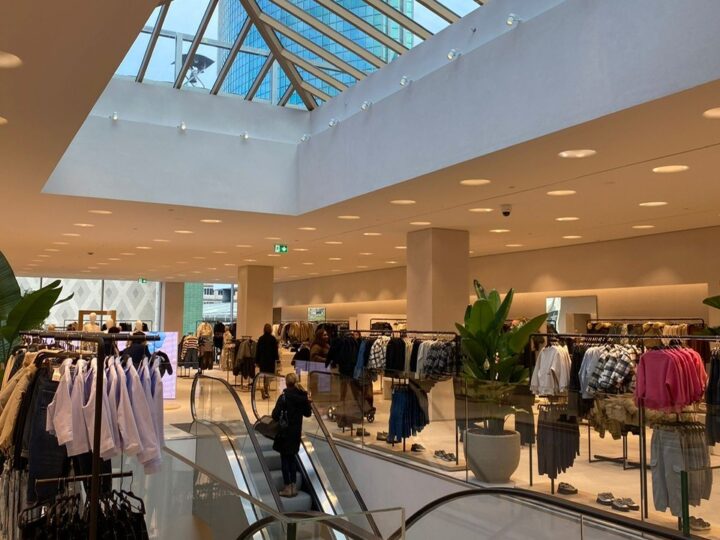 ZARA NEDERLAND ADRES OPENINGSTIJDEN EN PARKEREN visual data 3